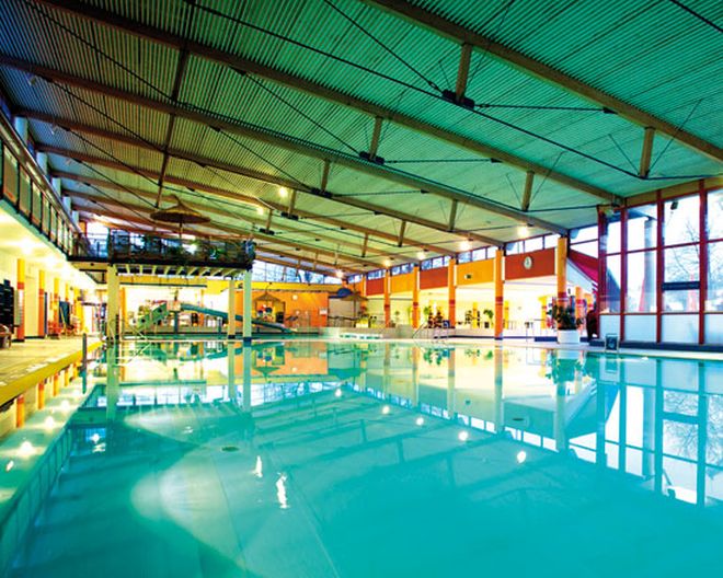 Illertissen: Freizeitbad Nautilla