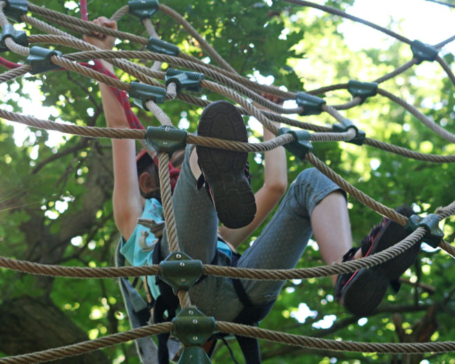 Pfronten: Waldseilgarten Höllschlucht