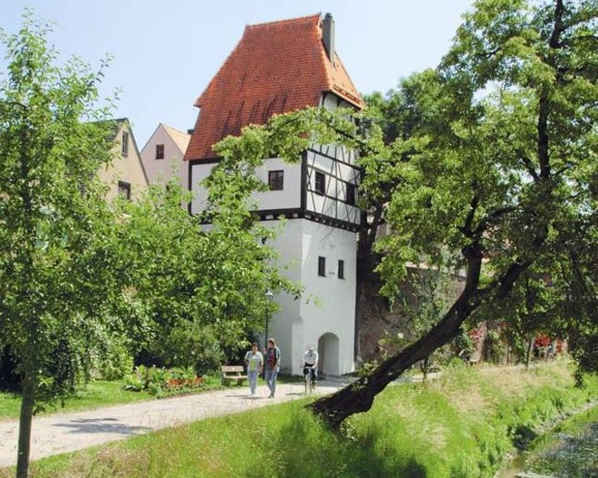 Donauwörth: Lauschtour „Mit Klappi durch Donauwörth – die ultimative Storchen-Tour“