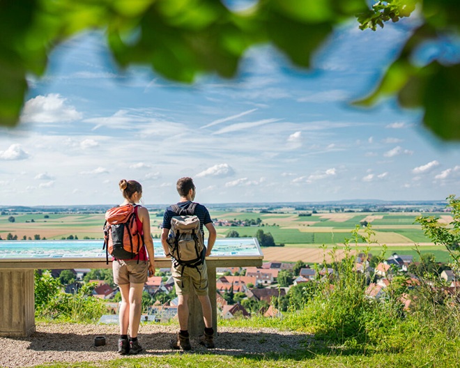 Mönchsdeggingen: Geopark Lehrpfad Kühstein